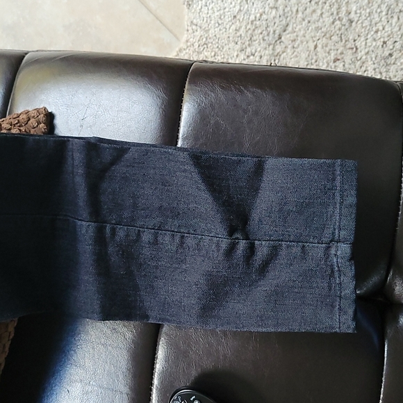 Jeans - Picture 2 of 3